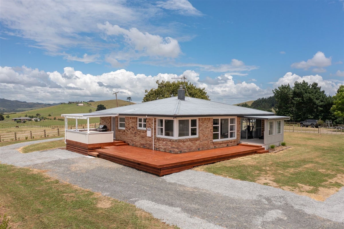 173 Falls Road, Te Kauwhata - Carousel 1