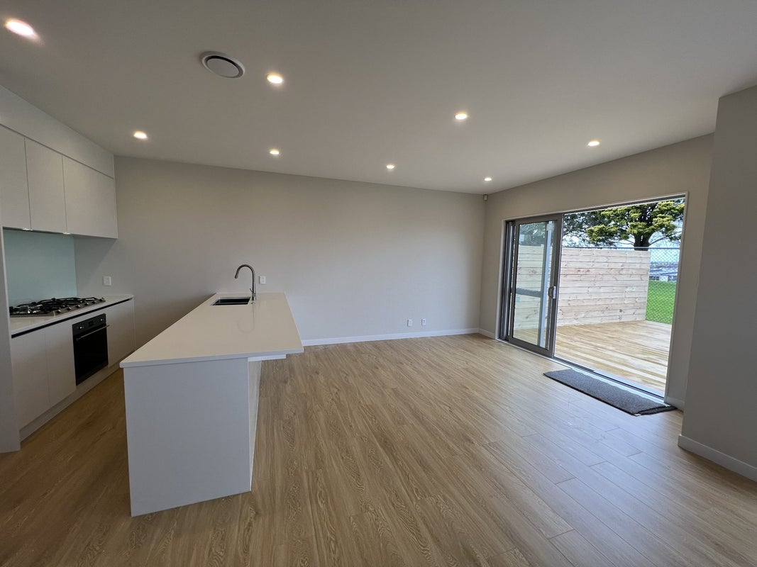 30 Paku Lane, Mount Wellington, Auckland - Carousel 2