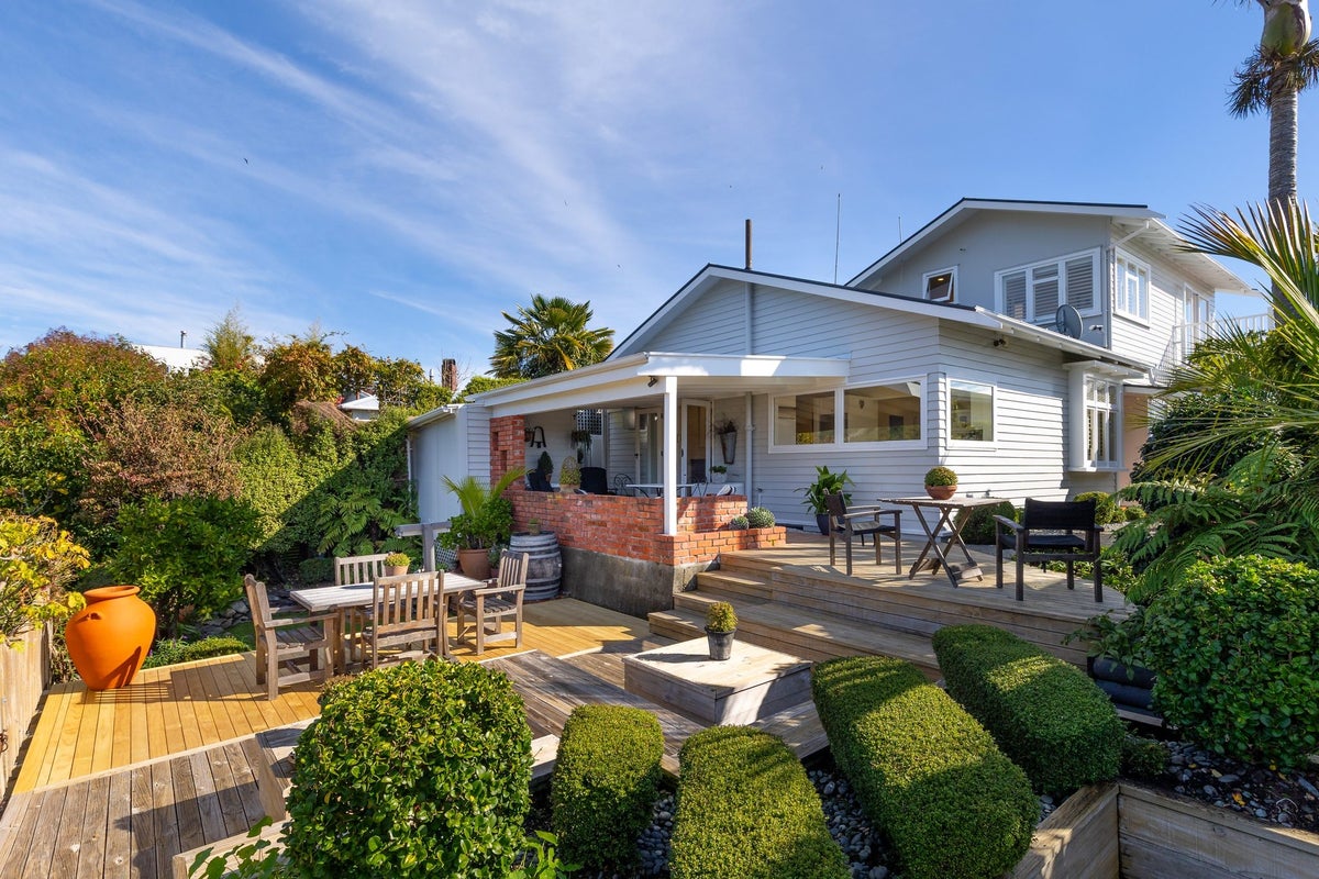 89 Mount Street, Nelson South, Nelson - Carousel 2