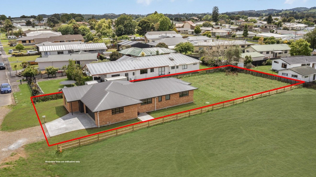 17 Coolen Place, Tuakau, Tuakau - Carousel 1