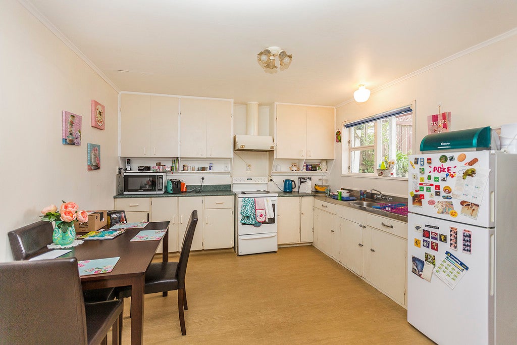 169 Seatoun Heights Road, Seatoun, Wellington - Carousel 26