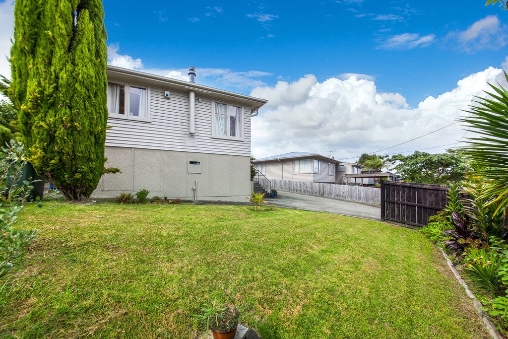 68 Farquhar Road, Glendene, Auckland - Carousel 2
