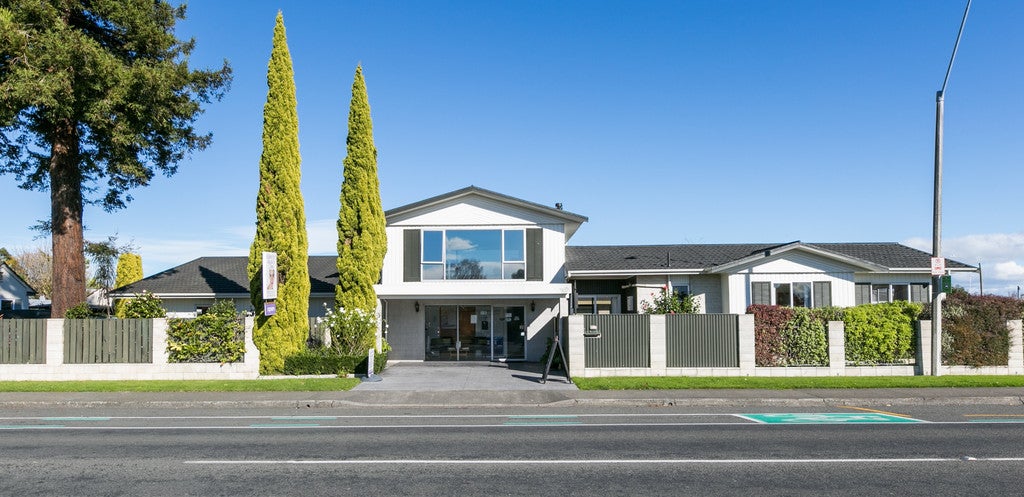 816 Saint Aubyn Street West, Saint Leonards, Hastings - Carousel 1