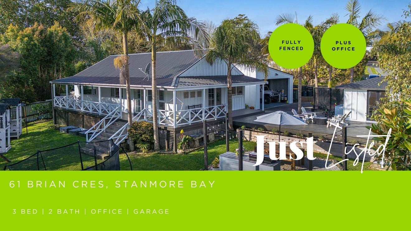 61 Brian Crescent, Stanmore Bay, Whangaparaoa - Carousel 1