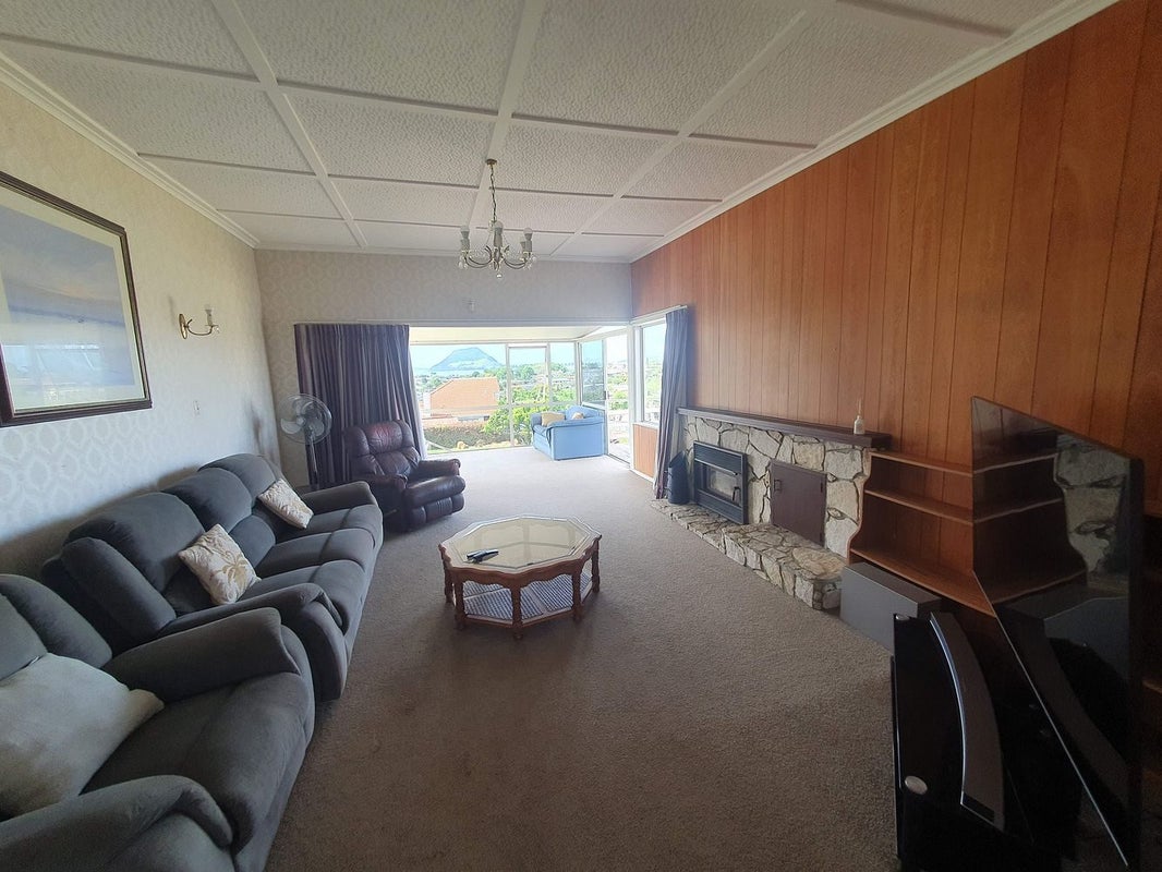 29 Rutherford Street, Otumoetai, Tauranga - Carousel 2