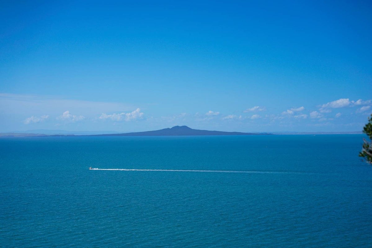 55 Hawaiian Parade, Arkles Bay, Whangaparaoa - Carousel 31