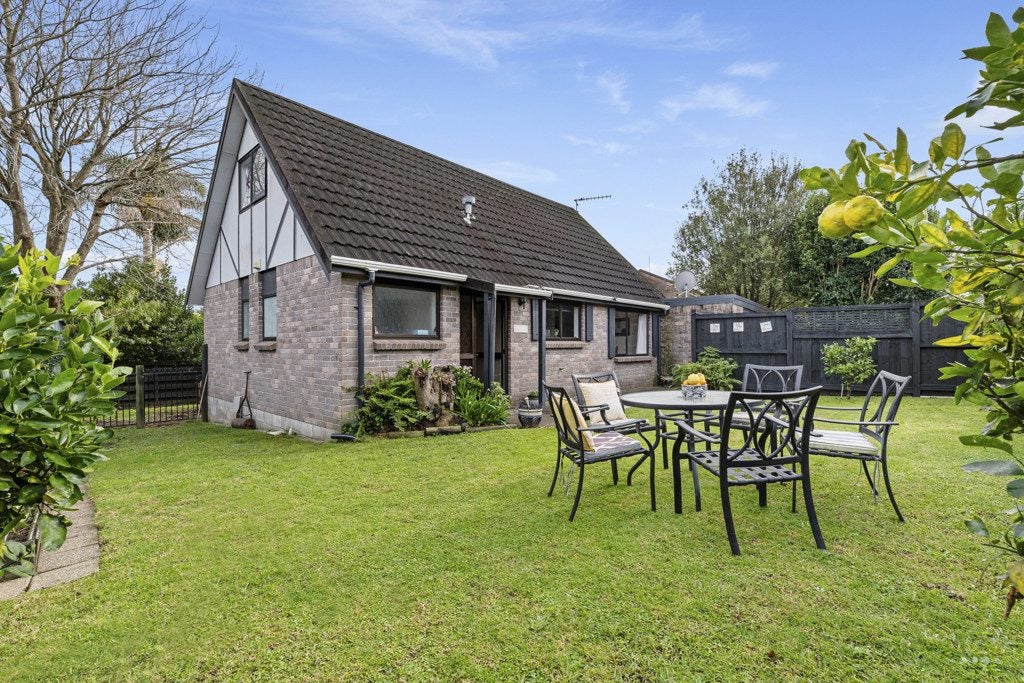 149 Waitaha Road, Welcome Bay, Tauranga - Carousel 1