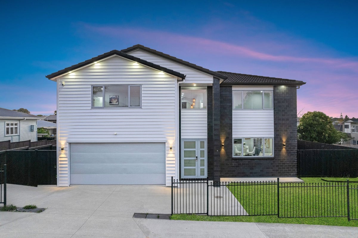 89A Wallace Road, Mangere Bridge, Auckland - Carousel 2
