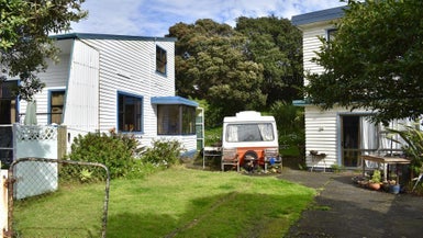 17 Koromiko Street, Otaki Beach, Otaki - Carousel 1