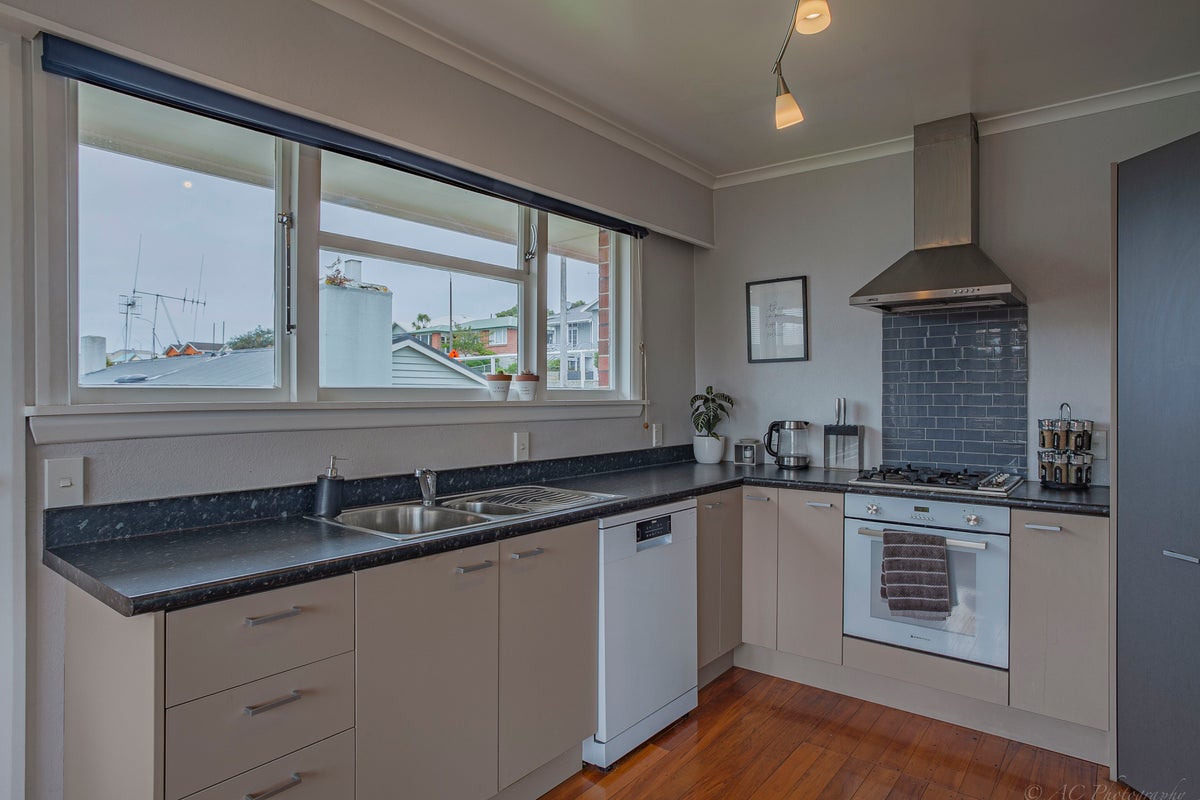49 Arthur Street, Seaview, Timaru - Carousel 2