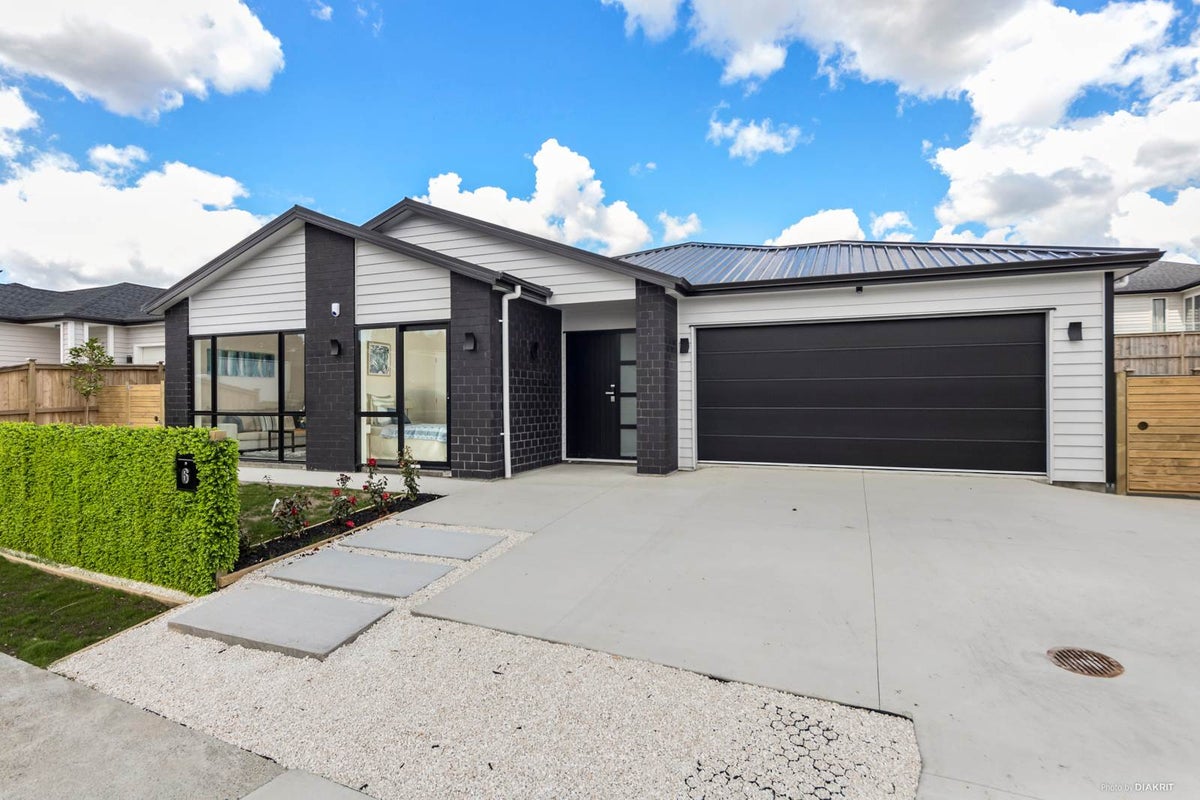 6 Jeroboam Loop, Kumeu - Carousel 1