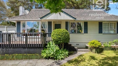 9 Blythe Place, Glendene, Auckland - Carousel 1