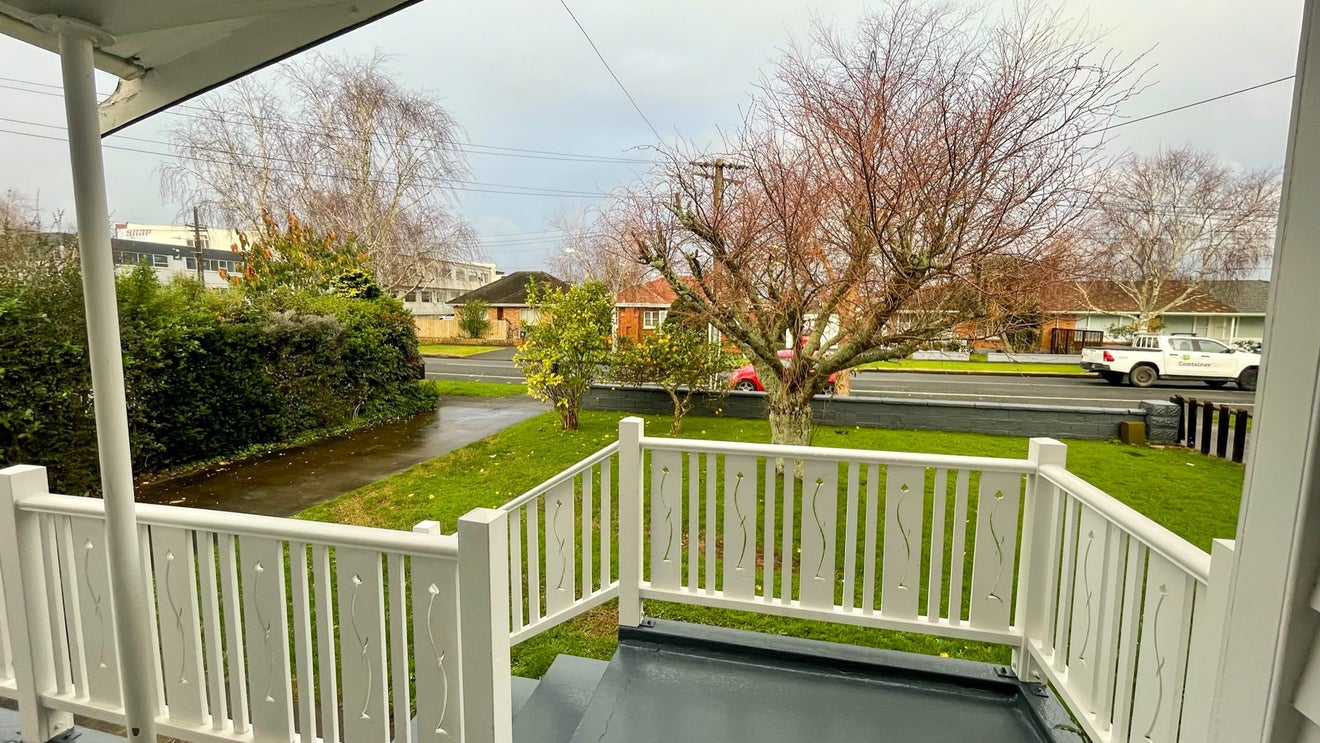 22 Erson Avenue, Royal Oak, Auckland - Carousel 2