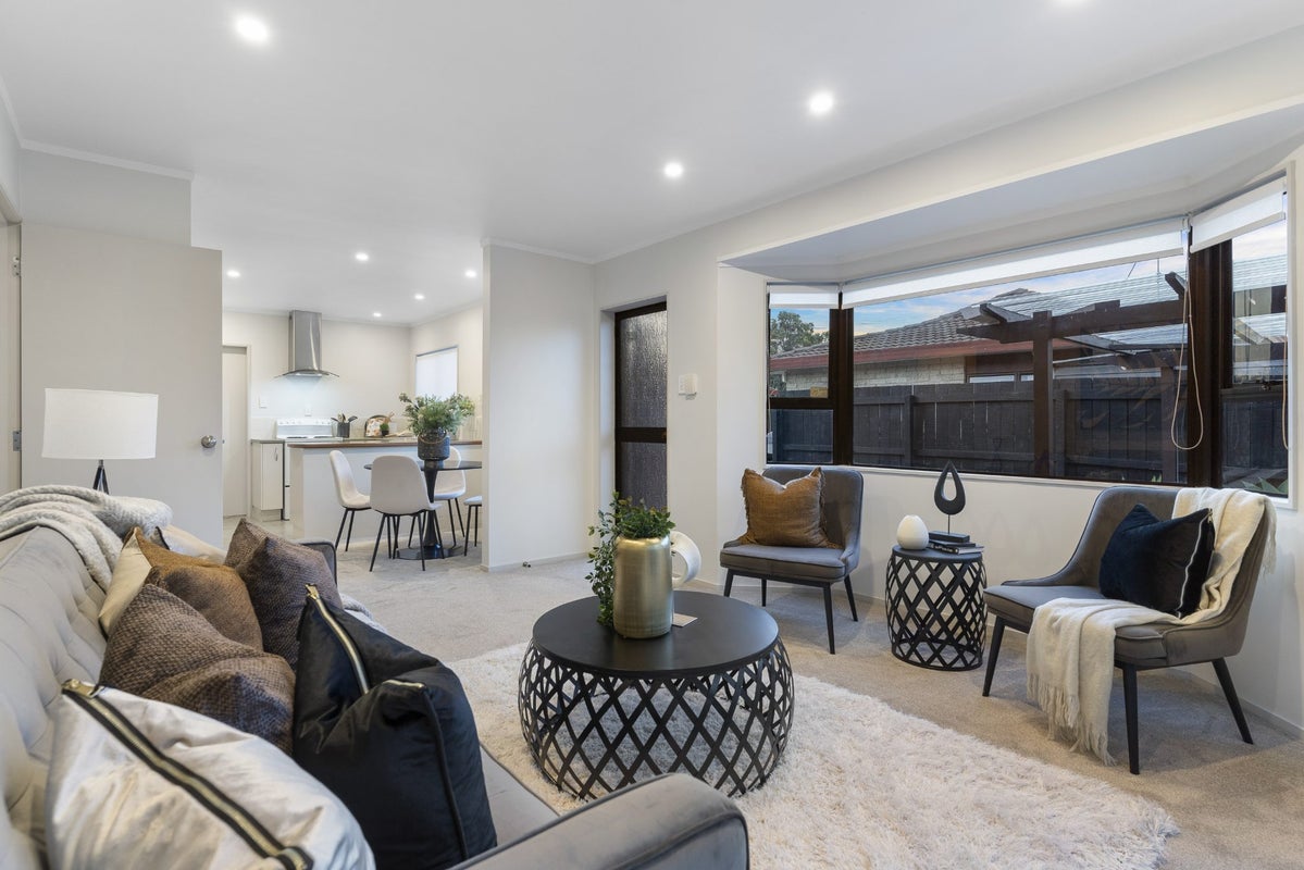 4/30 Rutland Road, Mount Wellington, Auckland - Carousel 2