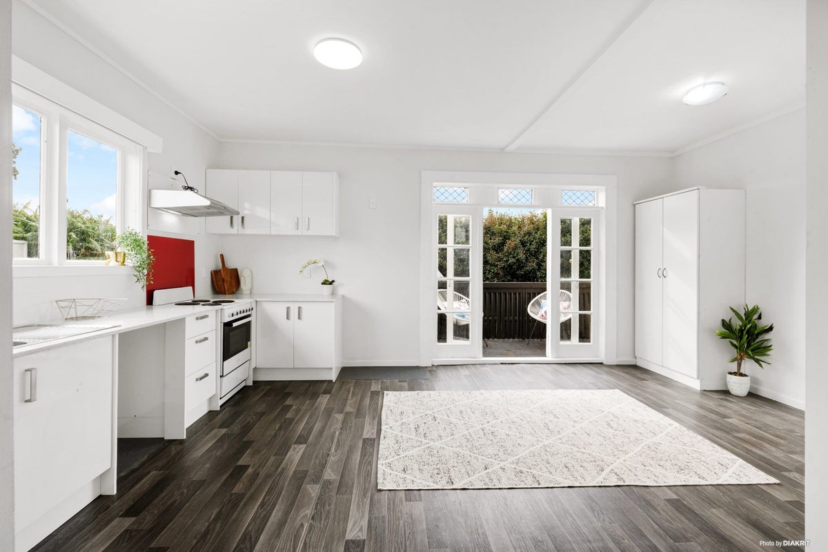 17B VIOLA AVE, Mangere East, Auckland - Carousel 2