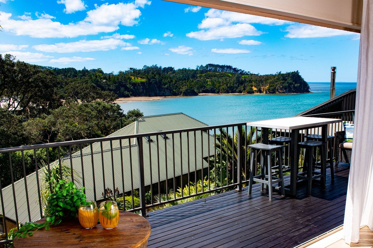 31A Ocean View Road, Hatfields Beach, Orewa - Carousel 2