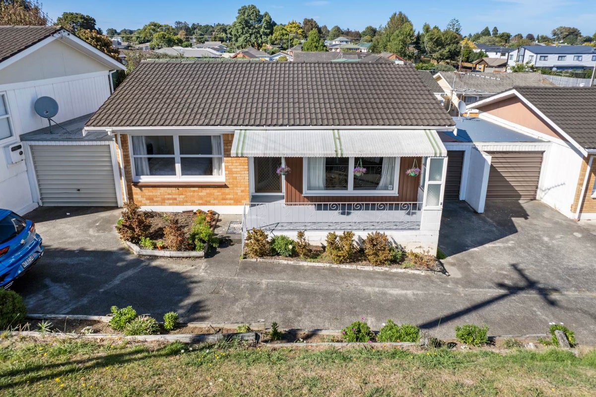 2/18 Duke Street, Papakura, Auckland - Carousel 16