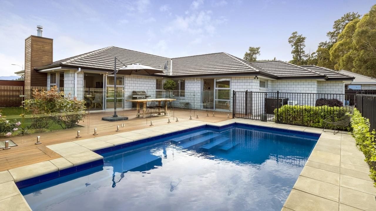 53 Grigg Drive, Witherlea, Blenheim - Carousel 1
