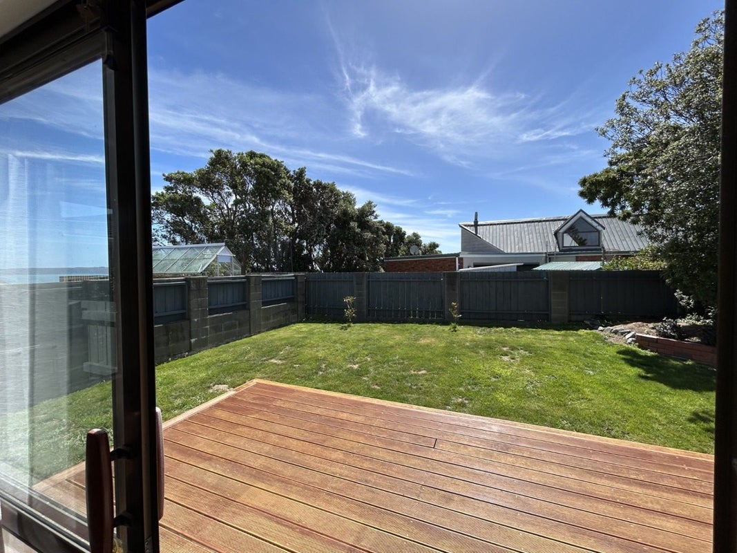 125 Pope Street, Camborne, Porirua - Carousel 33