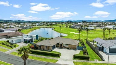 21 O'Farrell Drive, One Tree Point - Carousel 1