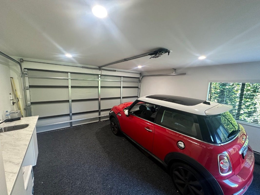 2/247 East Coast Road, Mairangi Bay, Auckland - Carousel 12