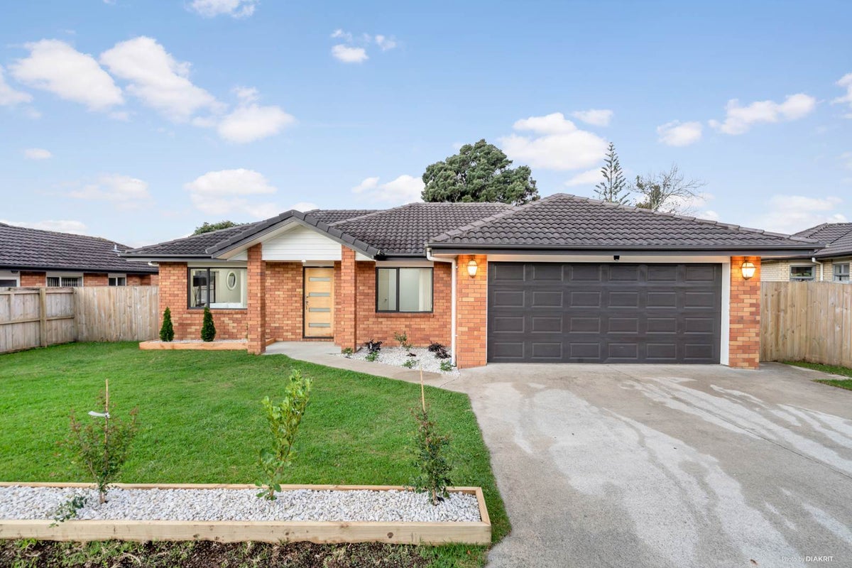 28 Jury Place, Favona, Auckland - Carousel 1