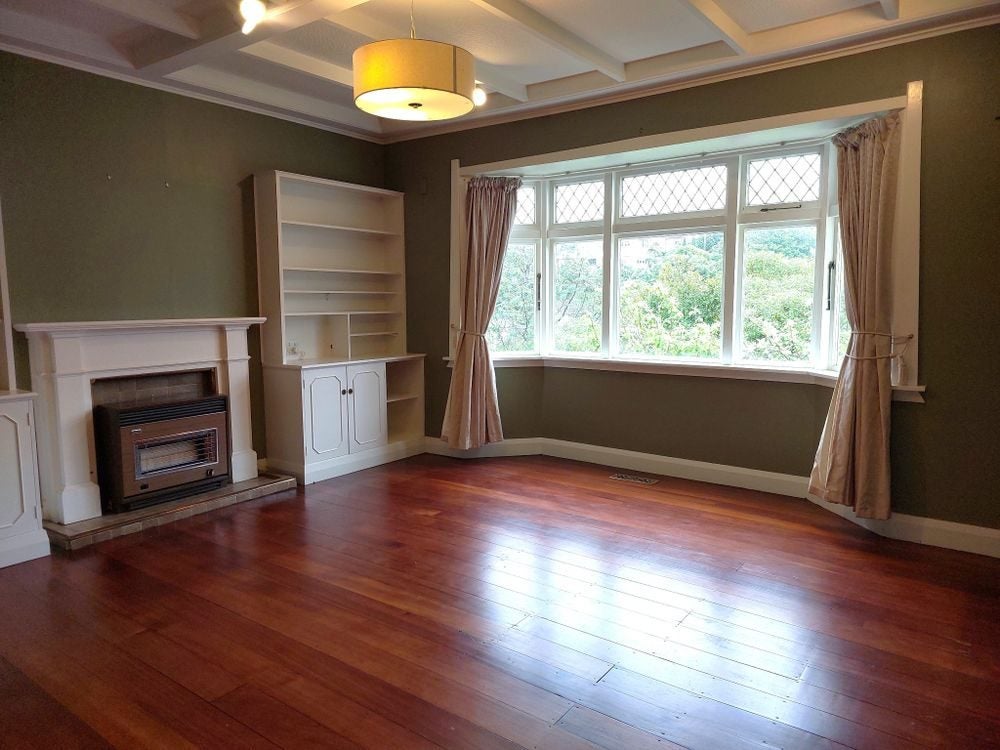 6 Highland Crescent, Wadestown, Wellington - Carousel 2