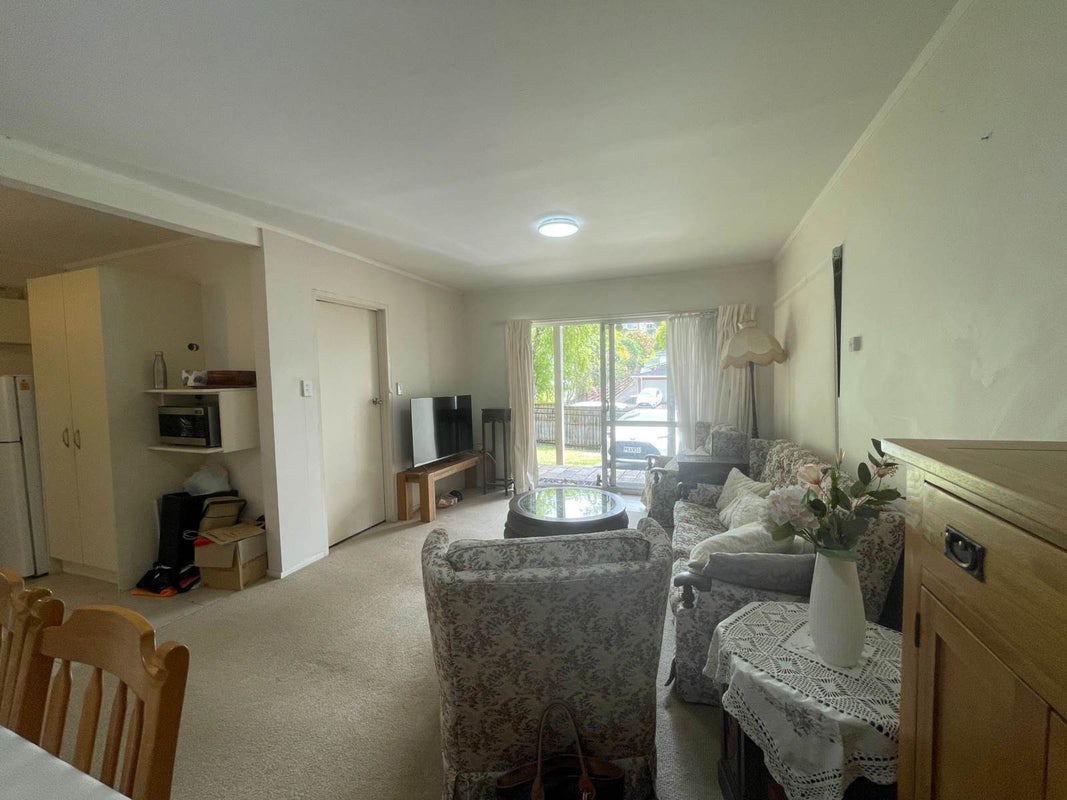 14 Houghton Street, Meadowbank, Auckland - Carousel 2
