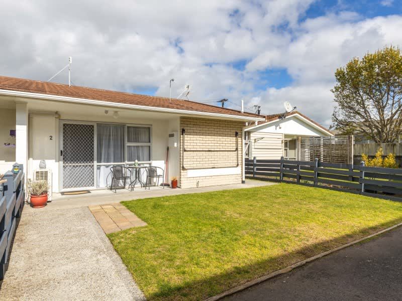 232B Carrington Street, Vogeltown, New Plymouth - Carousel 1