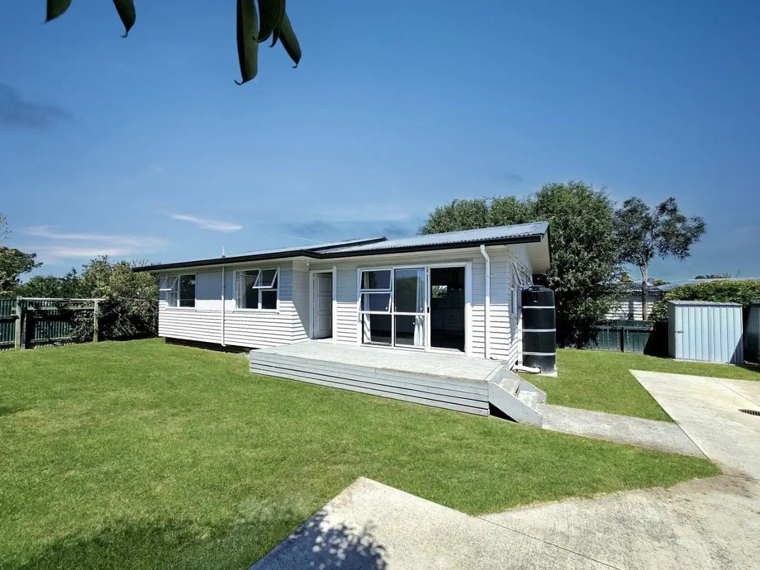 608A Park Road South, Akina, Hastings - Carousel 1