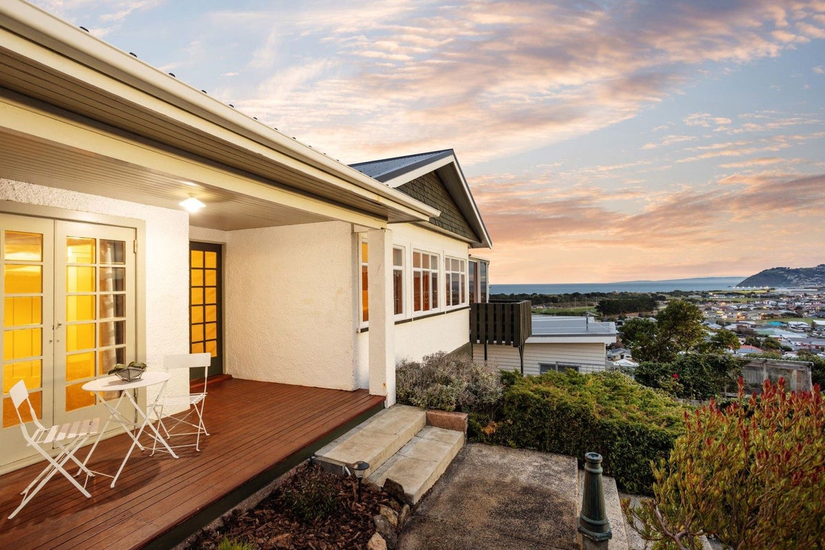 21 Kamura Street, Tainui, Dunedin - Carousel 1