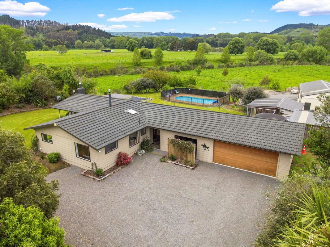 268 Mangamahu Road, Fordell, Whanganui - Carousel 2