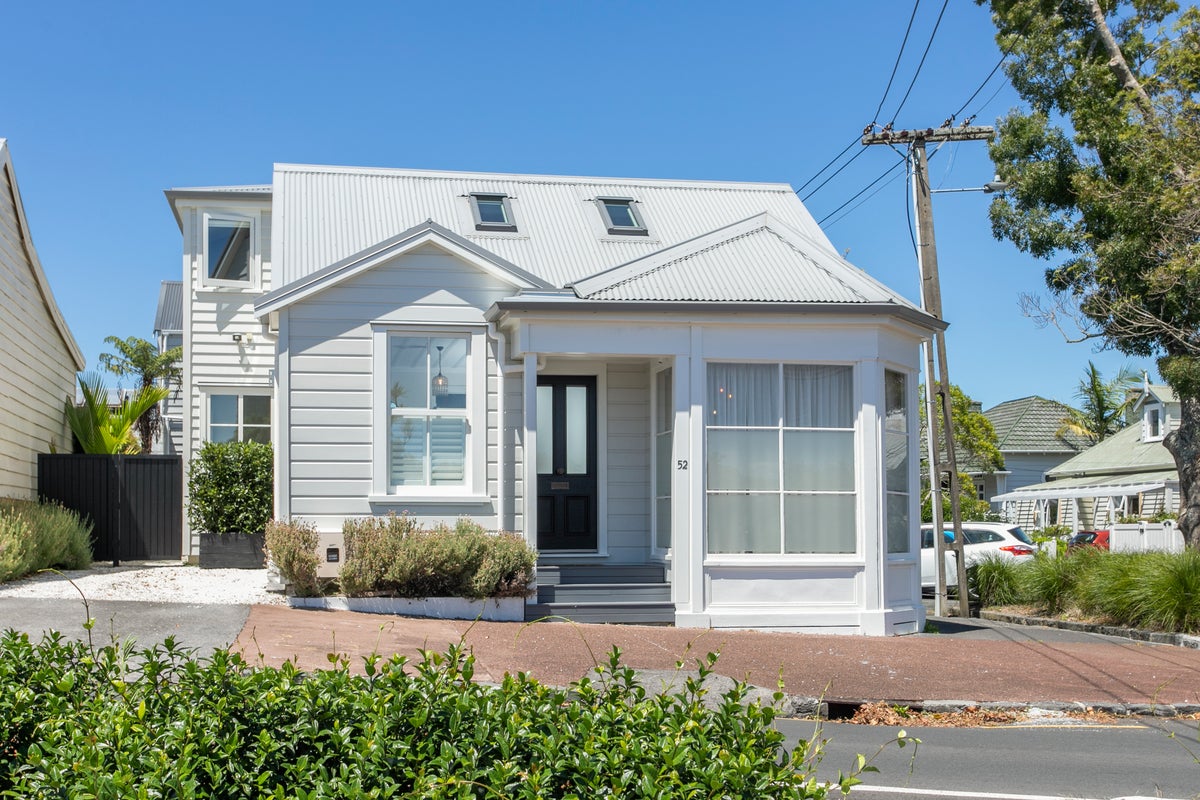 52 Pompallier Terrace, Ponsonby, Auckland - Carousel 1