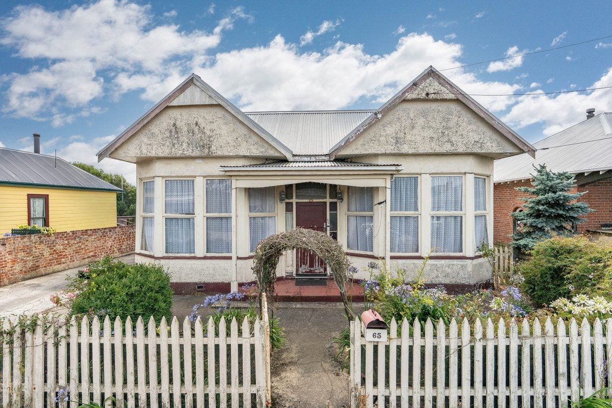 65 Cutten Street, South Dunedin, Dunedin - Carousel 1