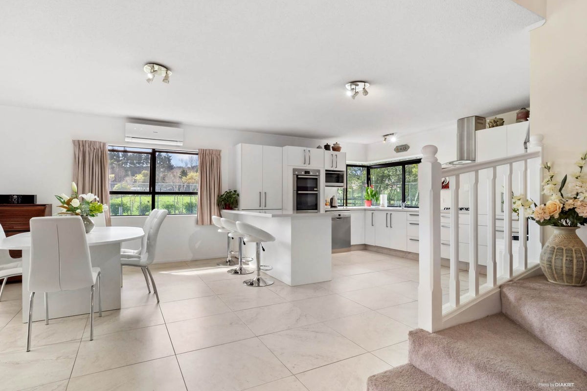 64 Jack Paterson Road, Papakura - Carousel 1