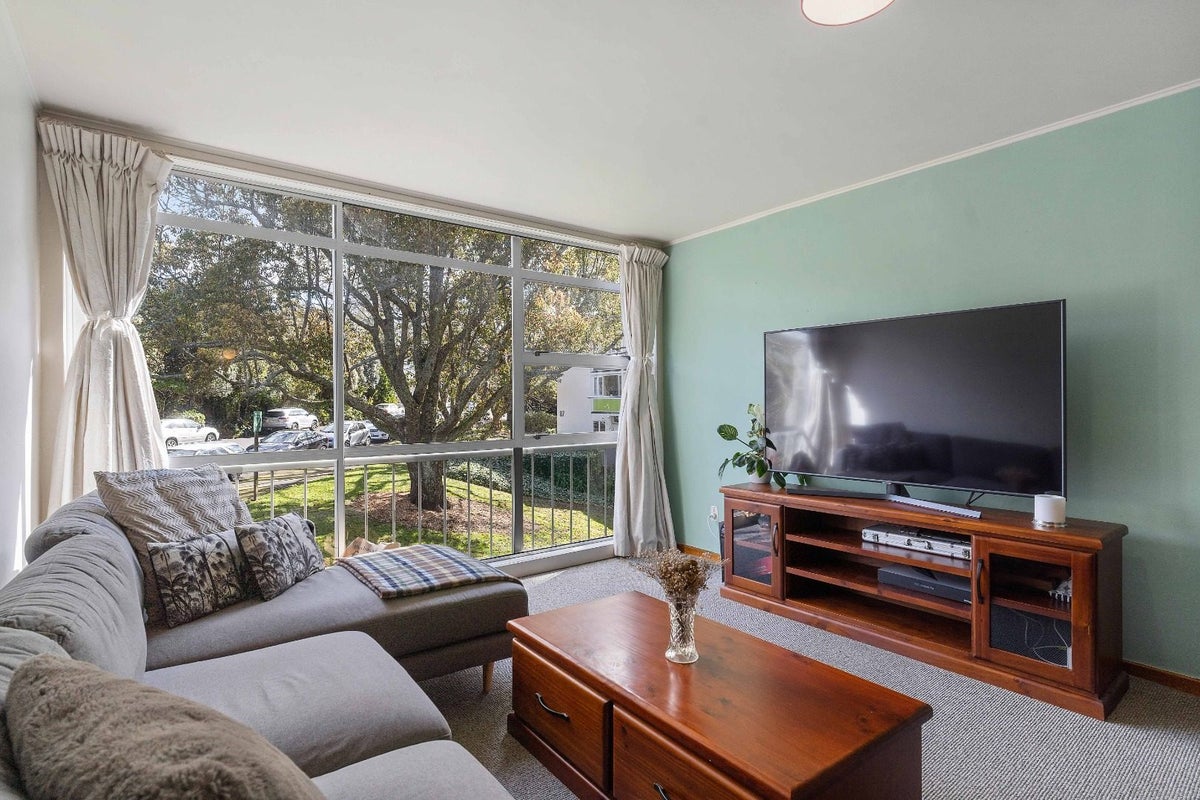 7/85 Beresford Street West, Freemans Bay, Auckland - Carousel 2