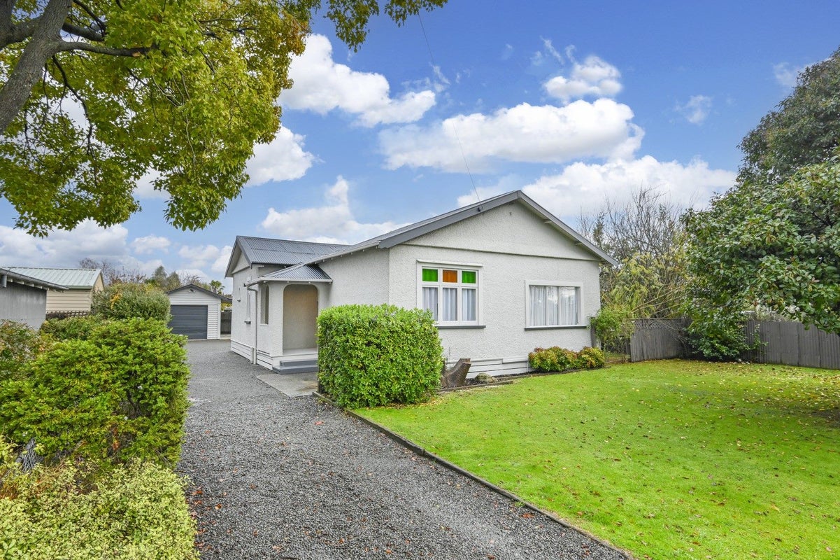 804 Fitzroy Avenue, Mahora, Hastings - Carousel 1