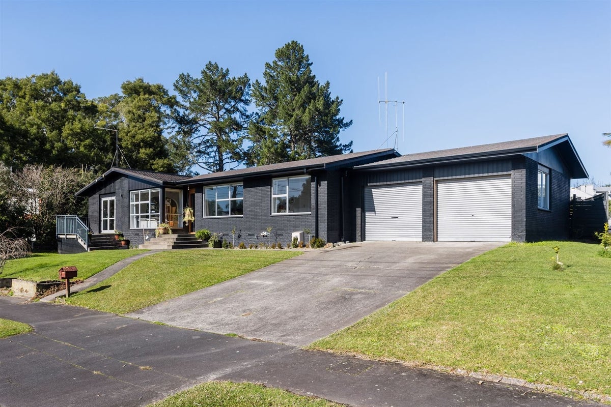 33 Balfour Crescent, Riverlea, Hamilton - Carousel 20