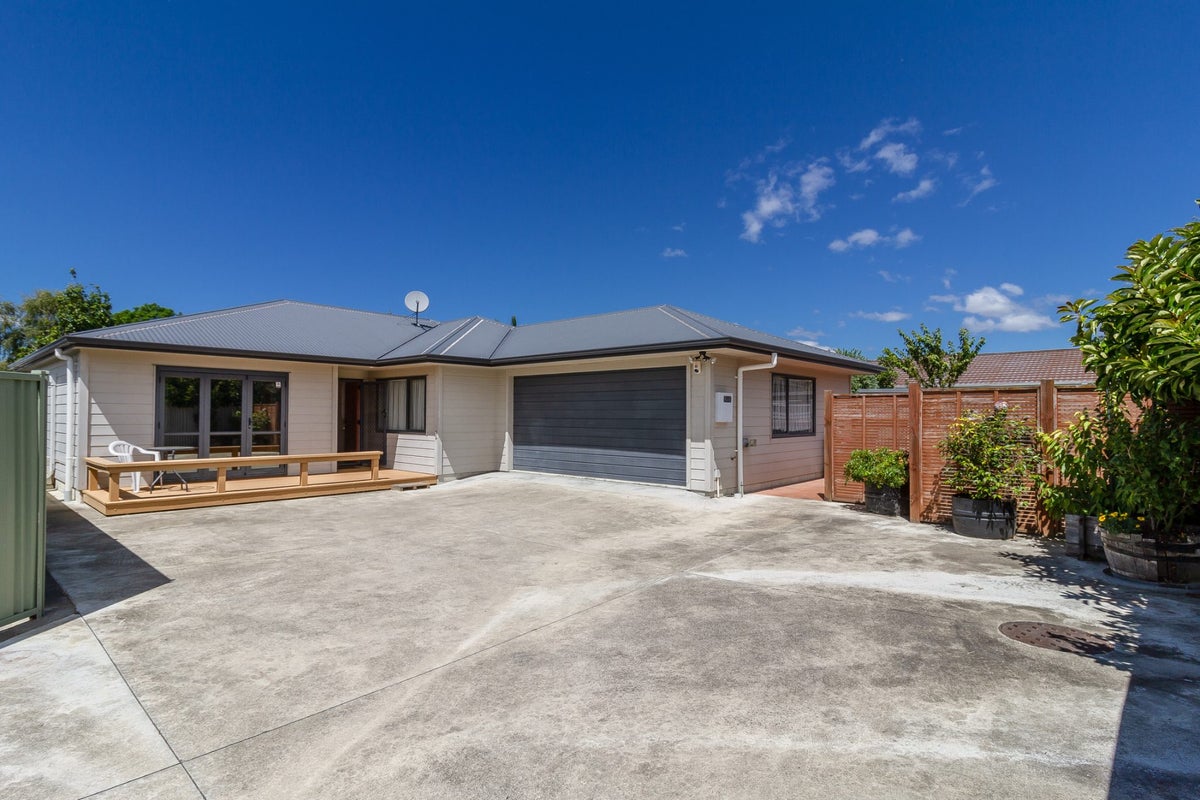 4A O'Dowd Road, Taradale, Napier - Carousel 1