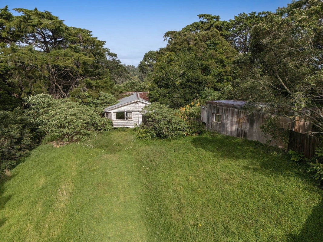 1232 East Coast Road, Redvale, Albany - Carousel 1