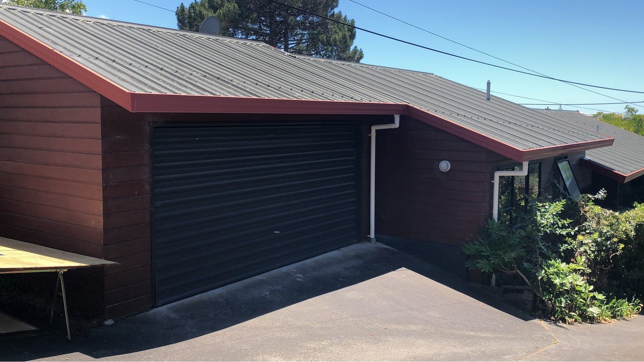 1/14 Clematis Avenue, Murrays Bay, Auckland - Carousel 2