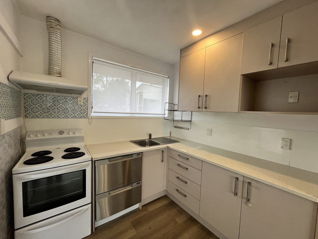 3/68 Ruawai Road, Mount Wellington, Auckland - Carousel 1