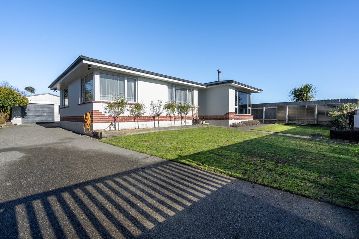 221 Talbot Street, Hargest, Invercargill - Carousel 21