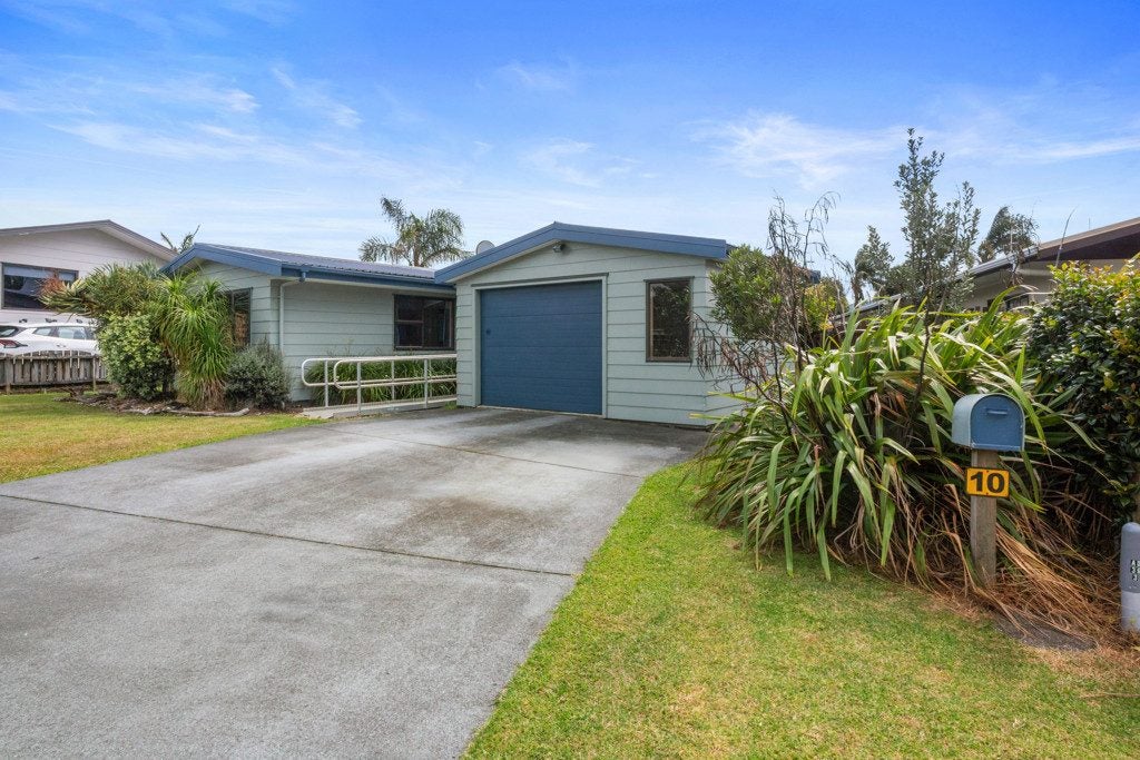 10 Didsbury Drive, Waihi Beach, Waihi Beach - Carousel 24