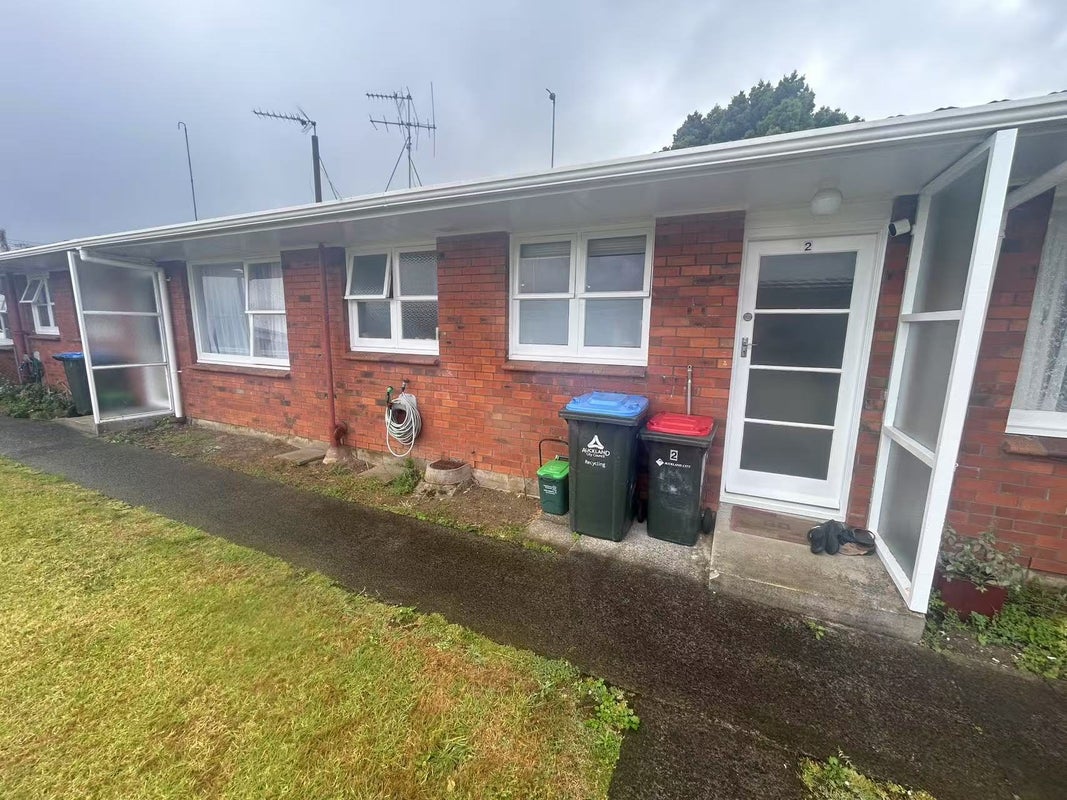 8 Dinglebank Road, Mount Wellington, Auckland - Carousel 8