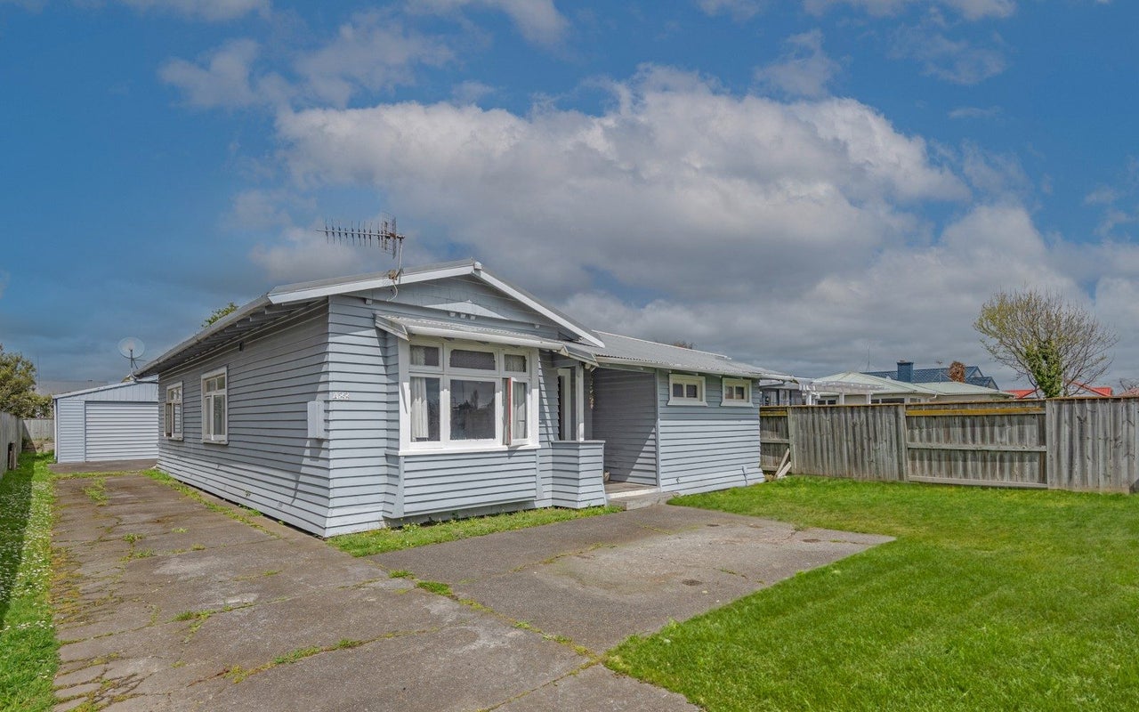 488 Tremaine Avenue, Takaro, Palmerston North - Carousel 12