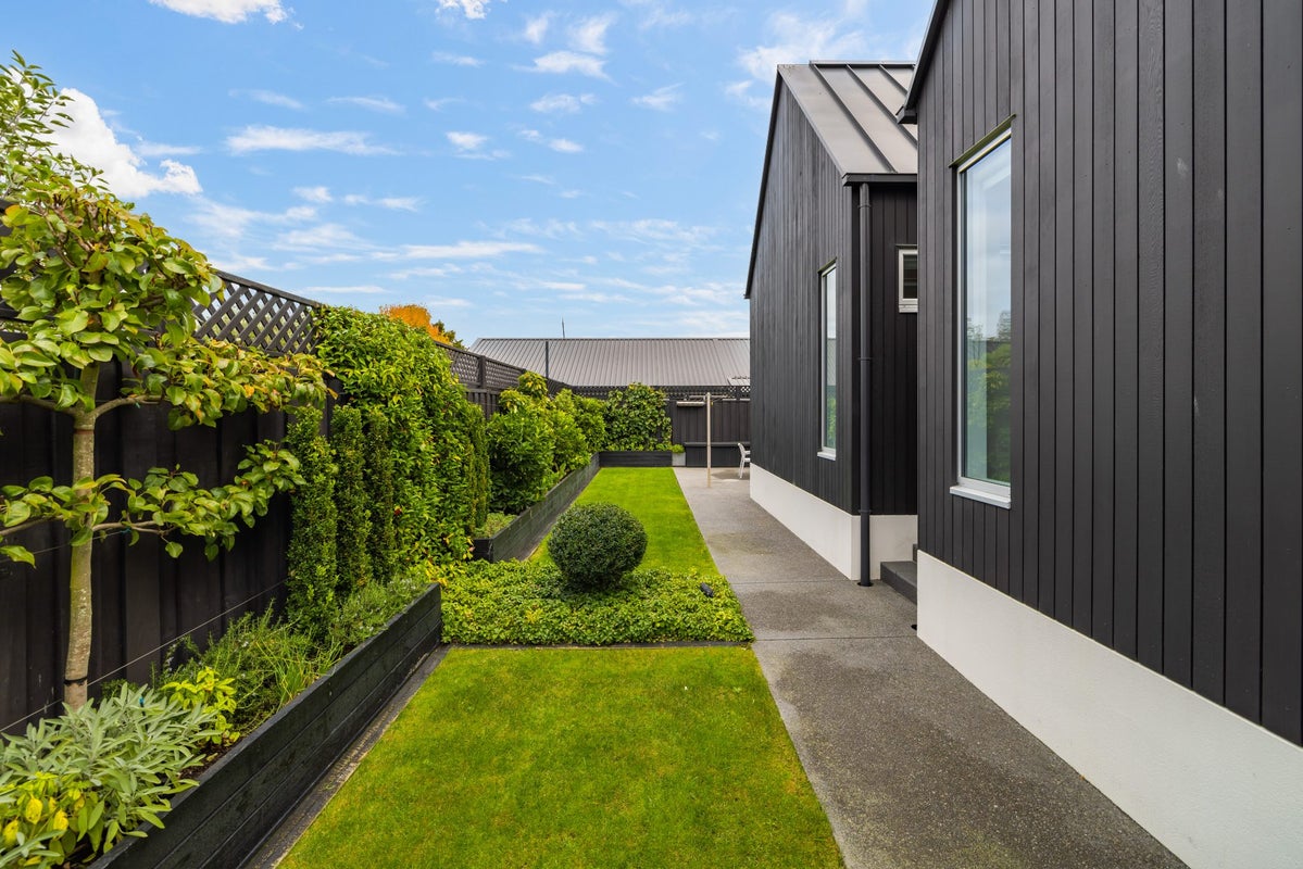 5 Wroxton Terrace, Merivale, Christchurch - Carousel 18