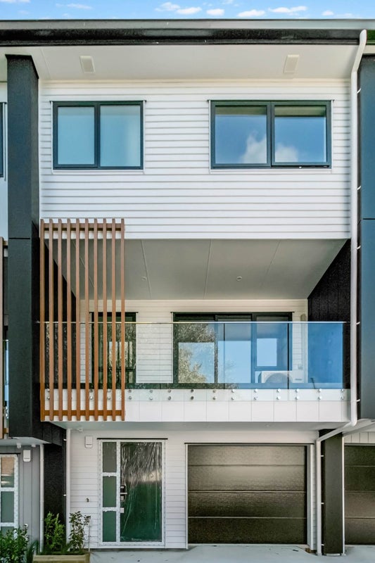672 Mount Albert Road, Royal Oak, Auckland - Carousel 2