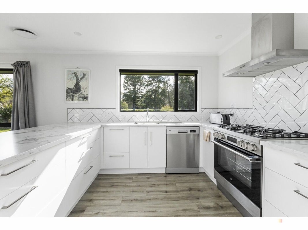 24 Opuha Street, Geraldine - Carousel 2