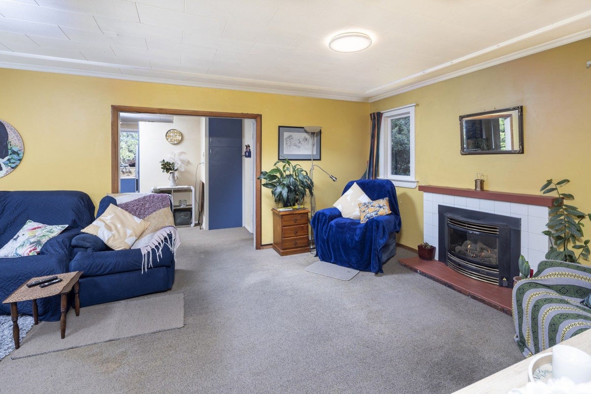 114 Dunrobin Street, Waverley, Dunedin - Carousel 1